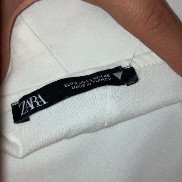 Underboob cutout mini dress - Picture 5 of 5